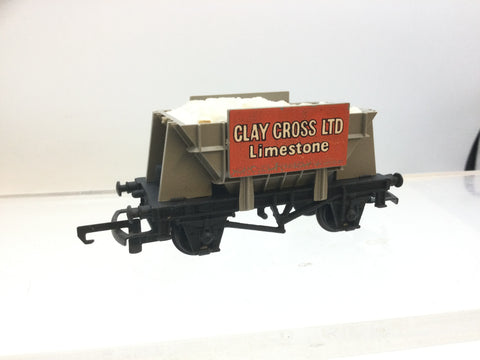 Wrenn W4600P OO Gauge Ore Wagon Clay Cross
