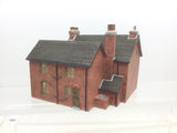 Hornby R8522 OO Gauge Skaledale Holly Farm House