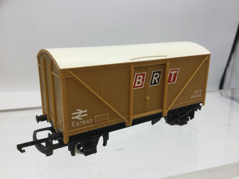 Wrenn W5064 OO Gauge Fish Van BRT E67840 Beige