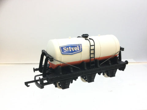 Wrenn W5013 OO Gauge 6 Wheel Milk Tanker St Ivel