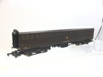 Lima 305351 OO Gauge GWR Bogie Parcel Van Siphon G 2792