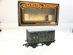 Mainline 37-154 OO Gauge LMS Cattle Wagon 12098