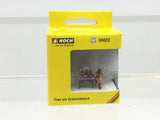 Noch 10423 HO/OO Gauge Woman at the Dressing Table 3D Master Figure
