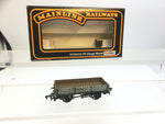 Mainline 937361 OO Gauge 3 Plank Wagon, James Carter & Sons, Clitheroe