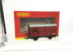 Hornby R6537A OO Gauge BR Horse Box (RENUMBERED)
