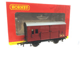 Hornby R6537 OO Gauge BR Maroon Horse Box (RENUMBERED)