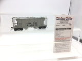 Kadee 8024 HO Gauge 2 Bay Covered Hopper Car Union Pacific UP11443
