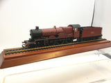 Hornby OO Gauge Maroon Castle Class 2004 Sanda Kan (DUMMY LOCO)