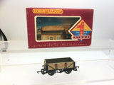 Hornby R040 OO Gauge 4 Plank Wagon Tildesley Markfield Colliery