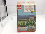 Busch 1262 HO/OO Gauge Bachelors Button Plants