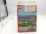 Busch 1262 HO/OO Gauge Bachelors Button Plants