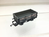Hornby R131 OO Gauge 4 Plank Wagon Clee Hill Granite