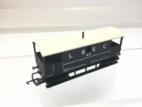 Hornby R019 OO Gauge LBSC Brake Van '43'