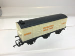 Hornby R671 OO Gauge Six Wheeled Insulated Milk Van