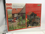 Busch 1517 HO/OO Gauge Livestock Scale House Kit