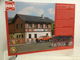 Busch 1904 HO/OO Gauge Old Craftsman House Kit