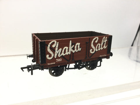 Bachmann 37-110 OO Gauge Wagon 7 Plank Fixed End Wagon Shaka Salt