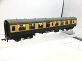 Hornby R4644 OO Gauge BR Choc/Cream Mk1 2nd Open Coach W3879