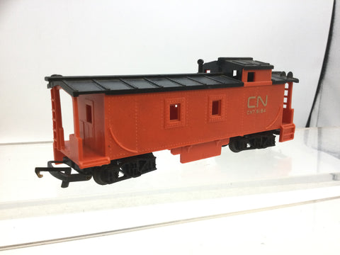 Triang R115CN OO Gauge Caboose Bright Orange CN 79184 (RARE)