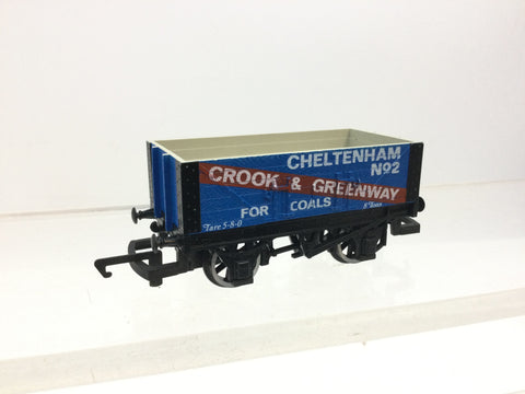 Hornby R024 OO Gauge 5 Plank Open Wagon Crook & Greenway