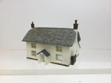 Hornby Lyddle End N8008 N Gauge White Cliffs Cottage