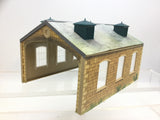 Hornby R8004 OO Gauge Double Track Engine Shed