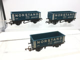 Hornby R220 OO Gauge Norstand Open Wagon x3