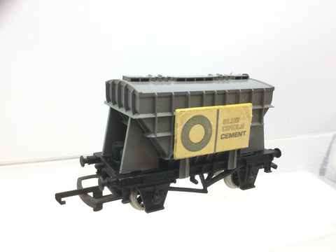 Wrenn W4626P OO Gauge BR Grey Presflo Wagon Blue Circle