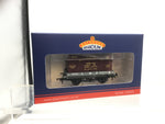 Bachmann 37-482 OO Gauge 1 Plank Wagon LMS Grey 'Furniture Removal Service' Crimson Cont.