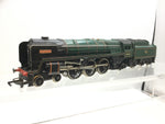 Hornby R063 OO Gauge BR Green 70000 Britannia Steam Loco DCC FITTED