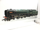 Hornby R063 OO Gauge BR Green 70000 Britannia Steam Loco DCC FITTED