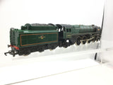 Hornby R063 OO Gauge BR Green 70000 Britannia Steam Loco DCC FITTED