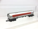 Graham Farish 3703 N Gauge TEA Bogie Tank Wagon Esso (1 Axle Missing)