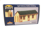 Bachmann 44-0192R OO Gauge Light Railway Station Building - Red