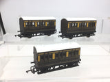 Hornby OO Gauge GWR 4 Wheel Coach x3