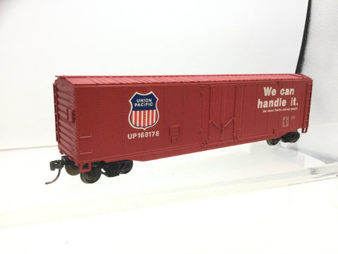 Bachmann 17901 HO Gauge 50' Steel Reefer Union Pacific UP168178