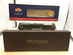 Bachmann 32-753X OO Gauge GWR Green Class 57 No 57604 Pendennis Castle