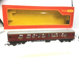 Triang/Hornby R422A OO Gauge BR Mk 1 Corridor Composite Coach 2257