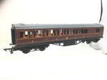 Graham Farish 10631 OO Gauge LMS Mainline Brake Coach 9854