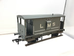 Bachmann 38-552A OO Gauge MR 20t Brake Van w Dockets LMS Grey