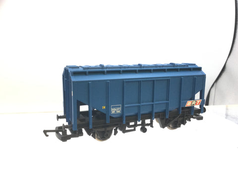 Hornby R6353 OO Gauge Bulk Grain Wagon BRT 7548
