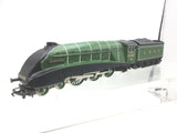 Hornby R313 OO Gauge LNER Green A4 Class 4482 Golden Eagle