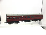 Hornby R4658 OO Gauge BR (Ex-LMS) Non-Corridor Composite Coach M16623M