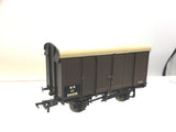 Bachmann 38-075 OO Gauge 12t Southern Plywood Panel Vent Van SR Brown 54409
