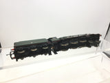 Hornby R2600M OO Gauge Cheltenham Flyer Train Pack