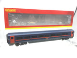Hornby R40166 OO Gauge GNER Mk4 Standard Coach