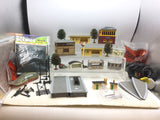 Job Lot of Hornby/Other OO Gauge Building/Accessories