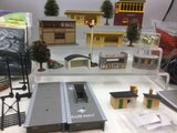 Job Lot of Hornby/Other OO Gauge Building/Accessories