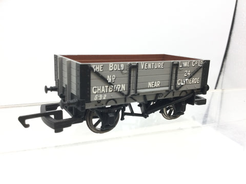 Hornby R6440 OO Gauge 4 Plank Wagon Bold Venture Lime Co