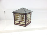 Hornby R8589 OO Gauge Skaledale Level Crossing Signal Box